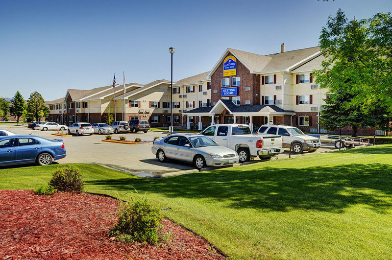 Best Western Harvest Inn & Suites Grand Forks Exterior foto